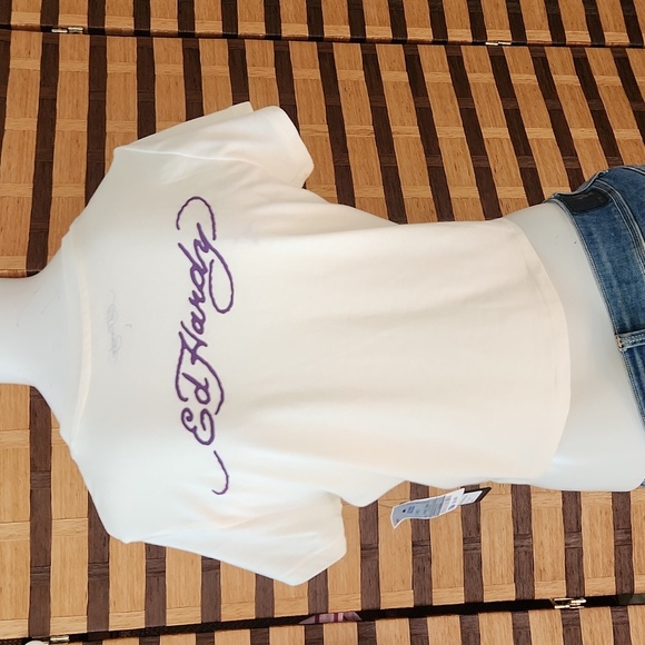 NWT! Ed hardy crop tshirt - Picture 2 of 6